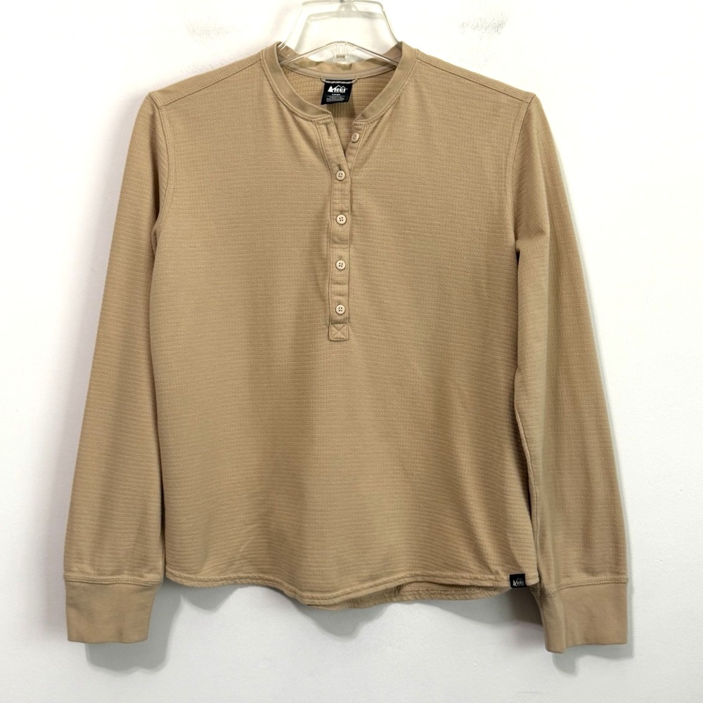 REI Co-op Womens Waffle Knit Henley Tee Top L Tan Long Sleeve Hiking Outdoors